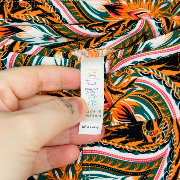 LuLaRoe Trippy Groovy Floral Peacock Printed Comfy High Rise Casual Leggings TC - Picture 5 of 9
